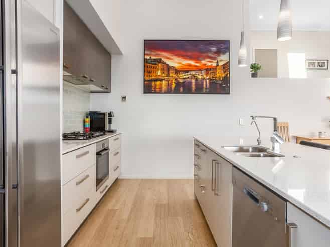 53 Endeavour Drive, Whitby