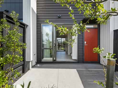 70 Rahopuru Road, Westgate