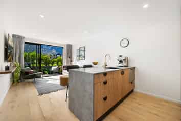 41 Ryan Loop, Jacks Point