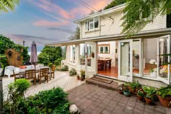 46 Fortification Road, Karaka Bays