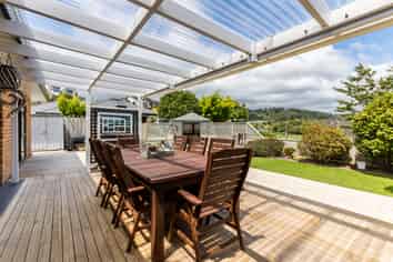 41 Clearwater Terrace, Brown Owl