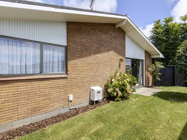 2/21 Fulford Street, New Plymouth