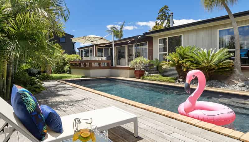 11 Maxine Place, Matua