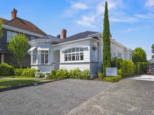 Flexible & Faultless Herne Bay Villa