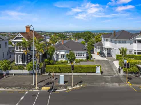 Flexible & Faultless Herne Bay Villa