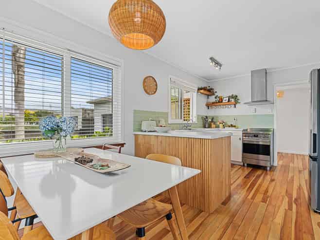 144 Pioneer Road, Spotswood