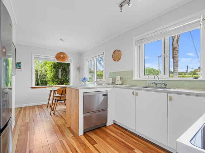 144 Pioneer Road, Spotswood