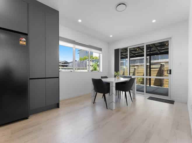 6 William Calvert Drive, Swanson