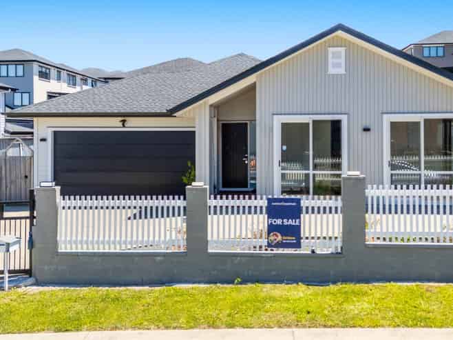 6 William Calvert Drive, Swanson