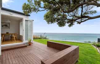 191 Severn Street, Island Bay