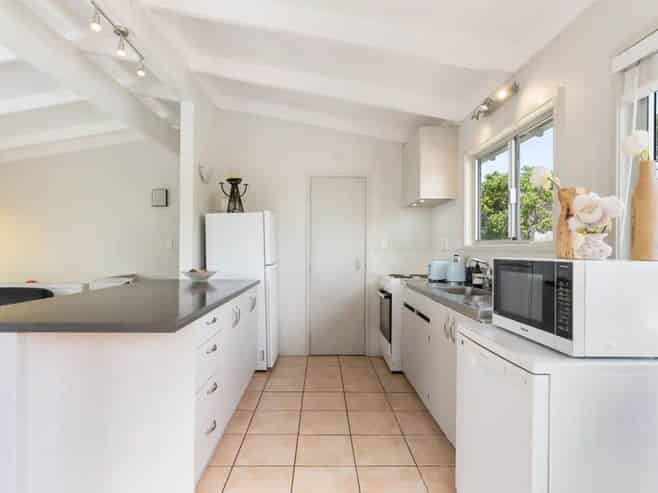 2/29 Sealy Road, Torbay