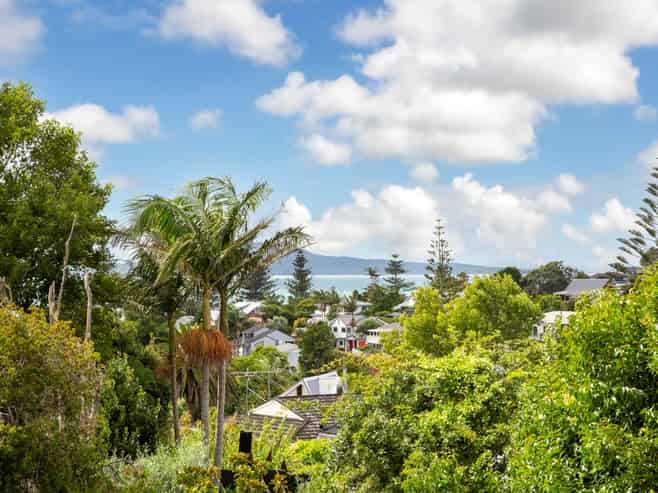 2/29 Sealy Road, Torbay