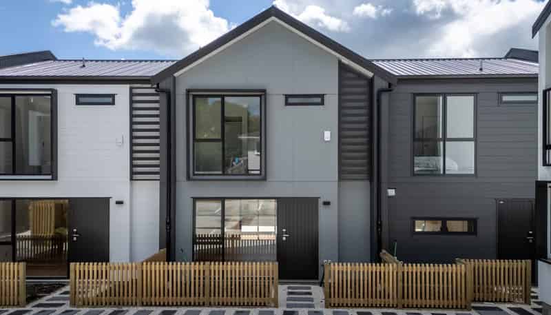 4/14 Aplin Place, Birkdale