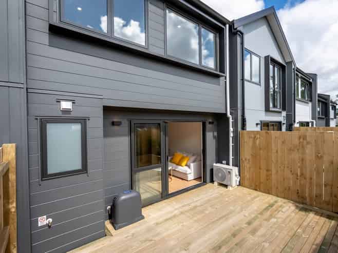 7/14 Aplin Place, Birkdale