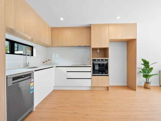 7/14 Aplin Place, Birkdale