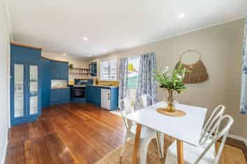 7 Marshall Street, Karori