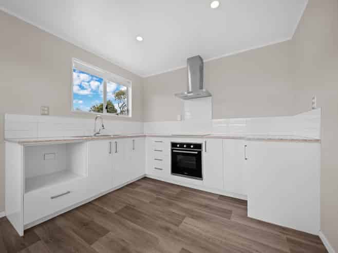 20 Frobisher Way, Manurewa