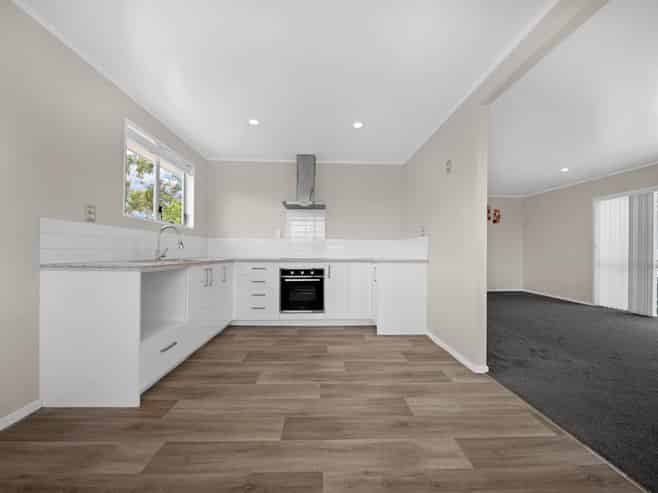 20 Frobisher Way, Manurewa