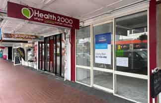 High-Exposure Retail Space 