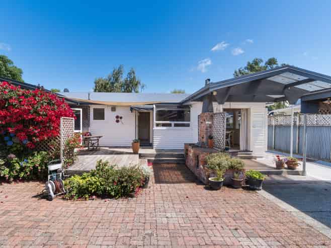 11 Parkland Crescent, Terrace End