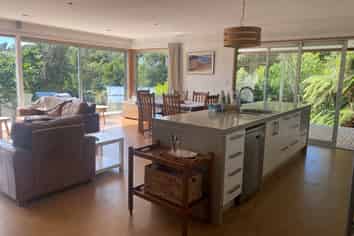 43B Stuart and Chapman Drive, Karoro