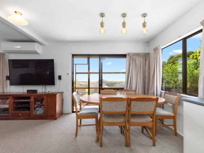 11 Matakawau Road, Awhitu