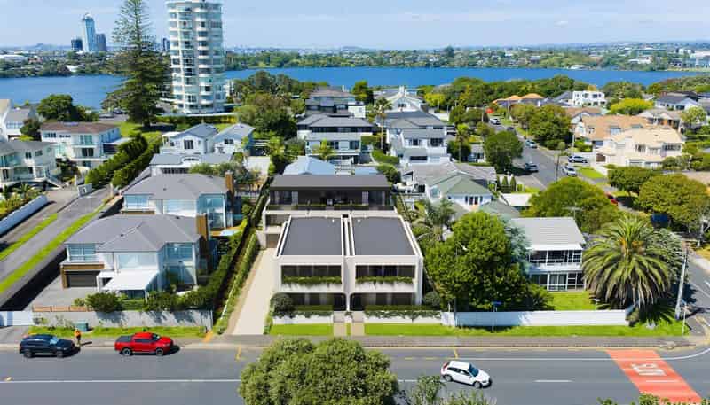   Kitchener Road, Milford