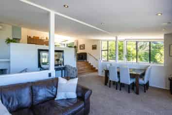 32 Lannan  Road, Surfdale