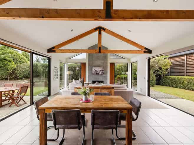 5 Glengarry Court, Jacks Point