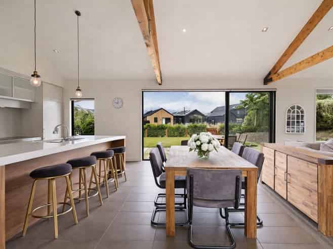 5 Glengarry Court, Jacks Point