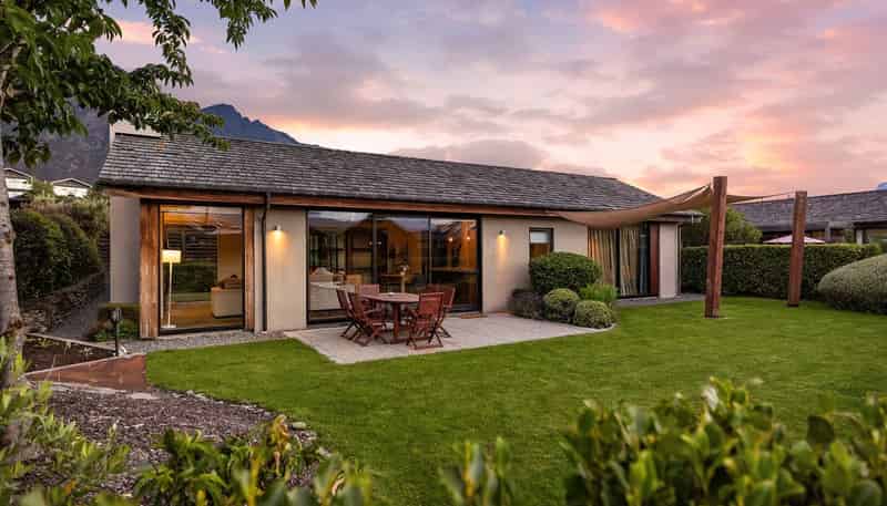 5 Glengarry Court, Jacks Point