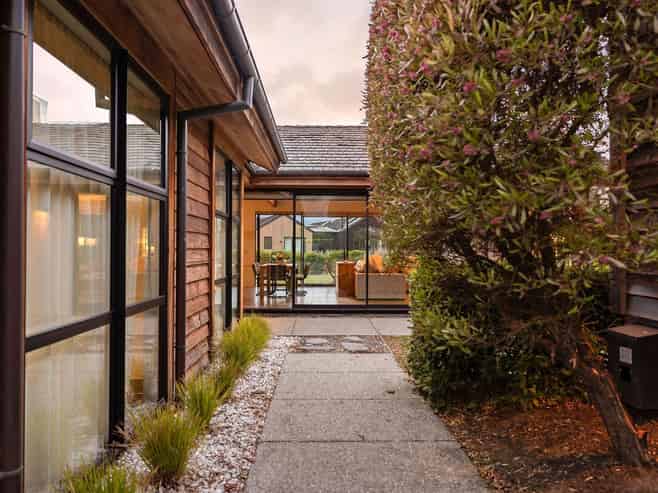 5 Glengarry Court, Jacks Point