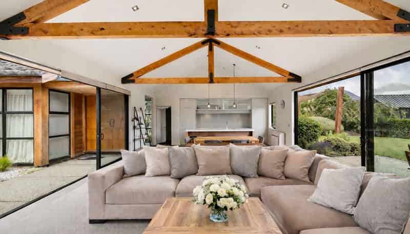 5 Glengarry Court, Jacks Point