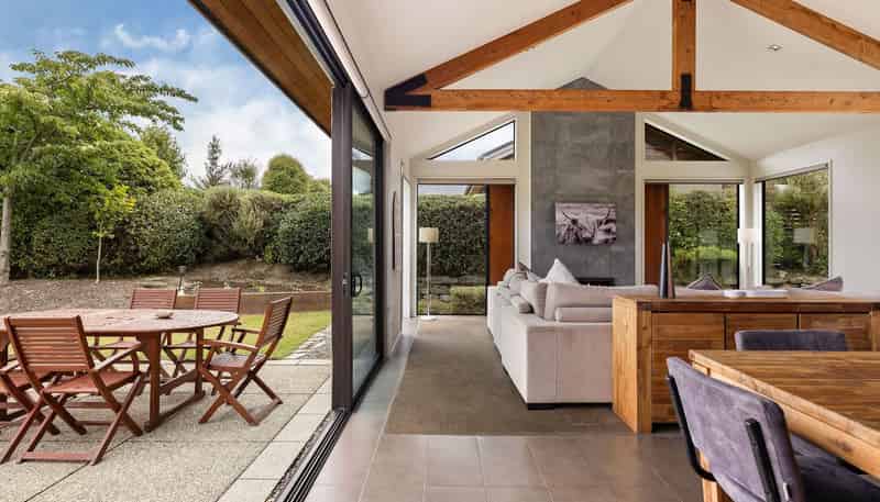 5 Glengarry Court, Jacks Point