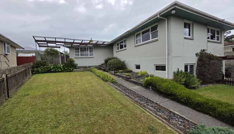 4 Glendale Crescent, Holmes Hill