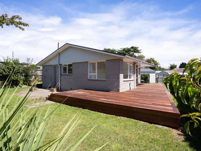 22 Besant Place, Avondale