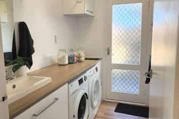 98A Karewa Parade, Papamoa Beach