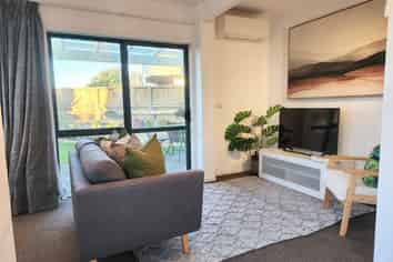 98A Karewa Parade, Papamoa Beach