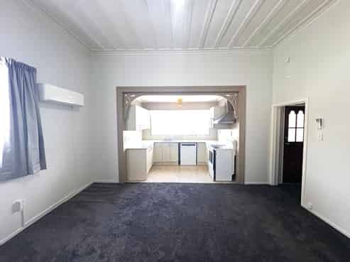 1/311 Grays Road, Saint Leonards