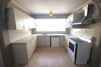 1/311 Grays Road, Saint Leonards