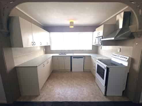 1/311 Grays Road, Saint Leonards