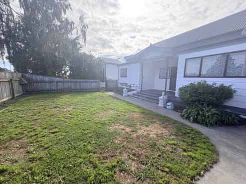 1/311 Grays Road, Saint Leonards