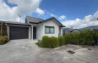 2 Lambert Court, Glenview