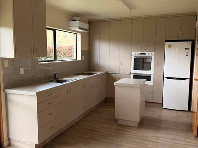 2447 State Highway 6, Havelock