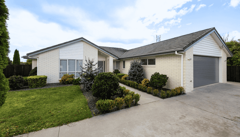 16 Derwent Place, Flagstaff