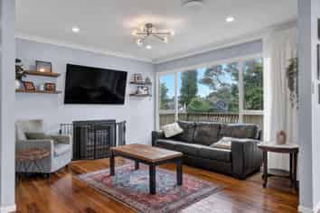 28f Wallath Road, WESTOWN