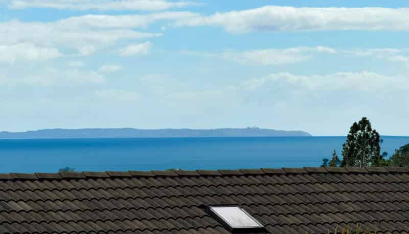 B 203/525 East Coast Road, Browns Bay