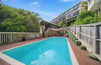 B 203/525 East Coast Road, Browns Bay