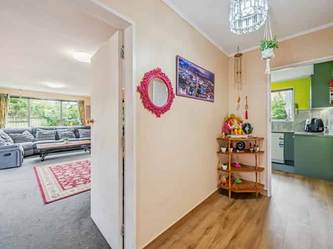 71 California Drive, Totara Park