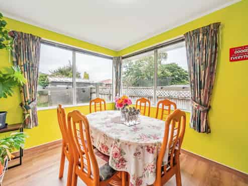 71 California Drive, Totara Park